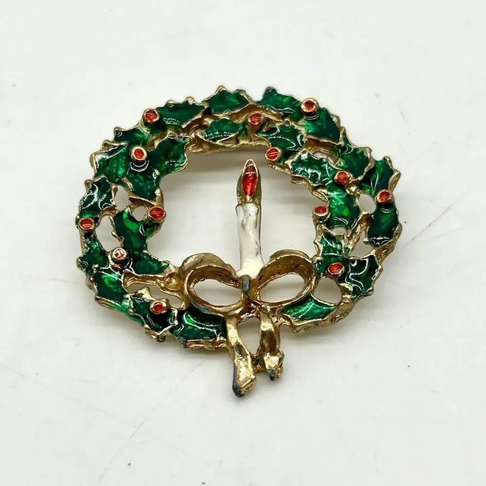 Vintage Christmas Wreath Brooch Candle Bow Holly Red Green White Enamel - Picture 5 of 7
